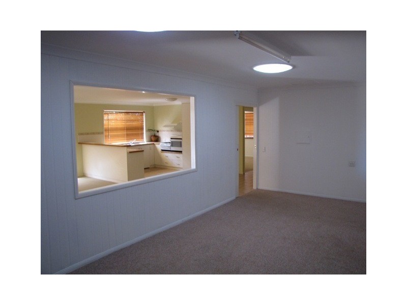 1/519 Hume Street, Kearneys Spring QLD 4350