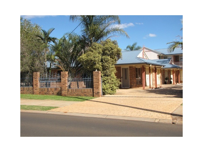 1/519 Hume Street, Kearneys Spring QLD 4350