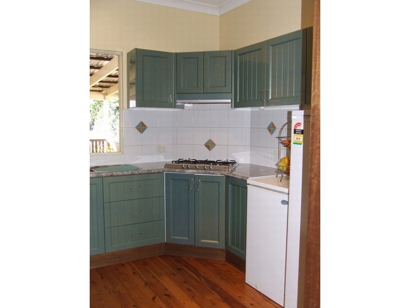 115 Bridge Street, Mount Lofty QLD 4350