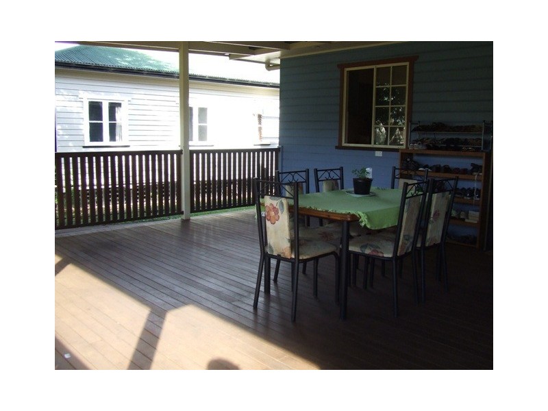 115 Bridge Street, Mount Lofty QLD 4350