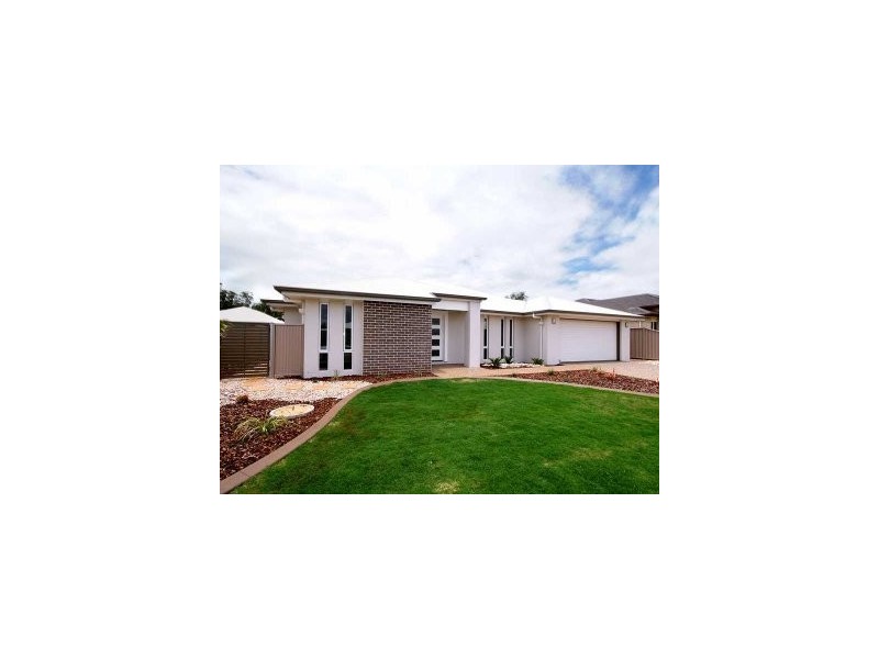 14 Fallon Drive, Middle Ridge QLD 4350