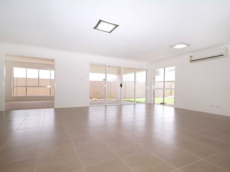 14 Fallon Drive, Middle Ridge QLD 4350