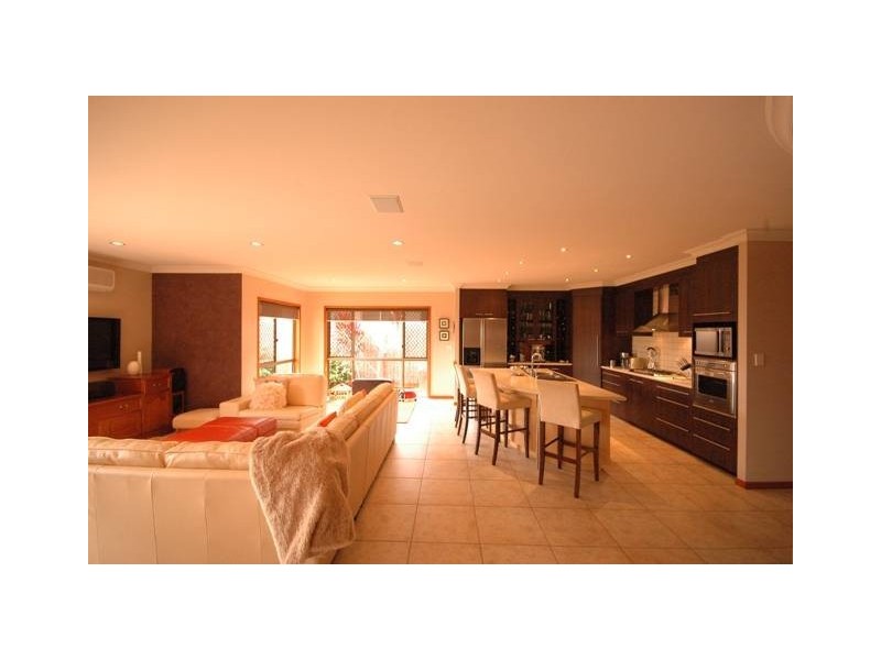 13 Pearl Court, Rangeville QLD 4350