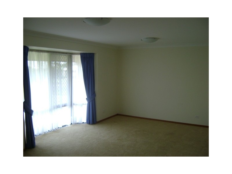 1A Alroe Court, Kearneys Spring QLD 4350