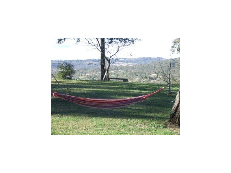 4 Cotswold Close, Cotswold Hills QLD 4350