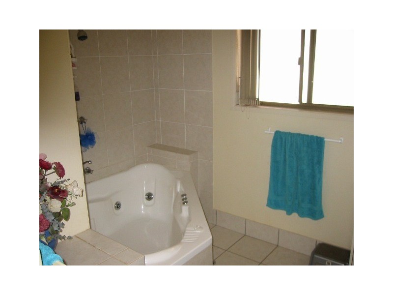 2 Jimbour Drive, Newtown QLD 4350