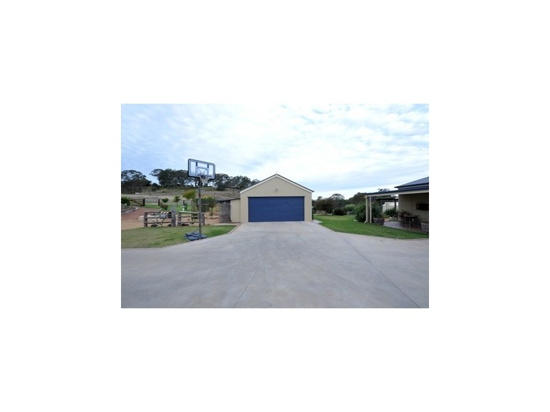 61 Mount Rascal Road, Mount Rascal QLD 4350