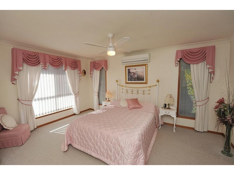 2 Cypress Street, Highfields QLD 4352