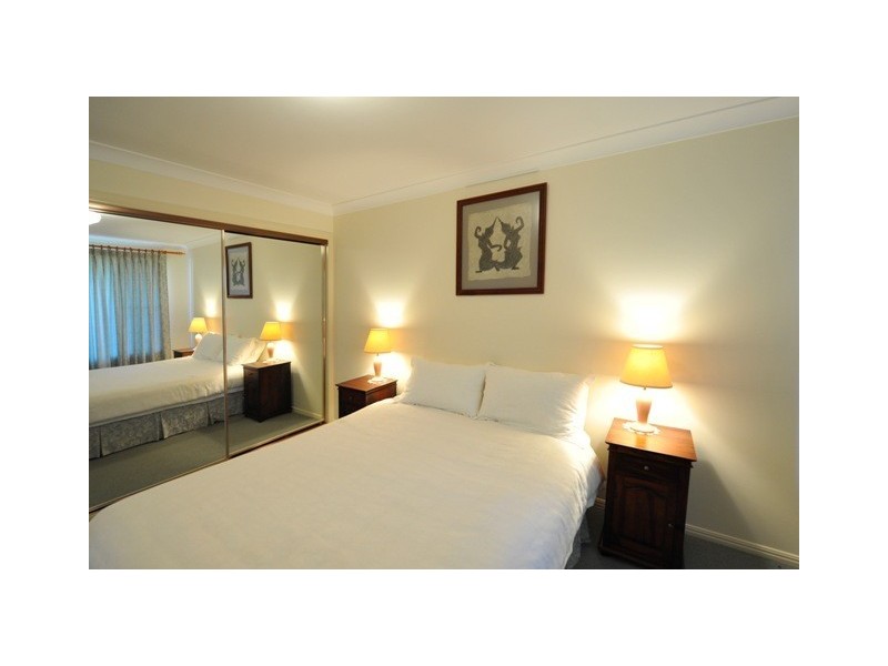 6 Derry Place, Hodgson Vale QLD 4352