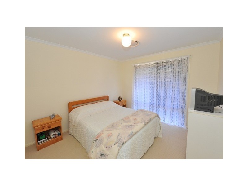 18 Sinclair Street, Wyreema QLD 4352