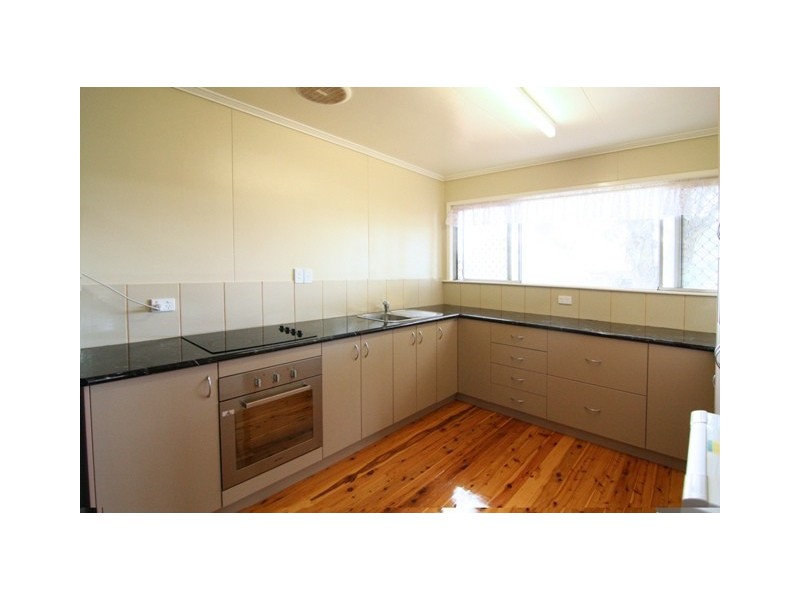 13 Talbot Street, Harristown QLD 4350