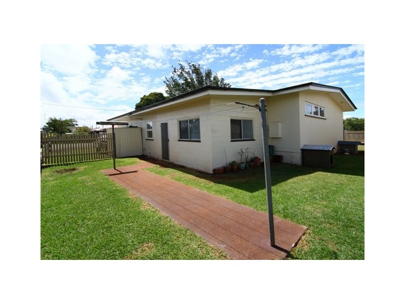 13 Talbot Street, Harristown QLD 4350