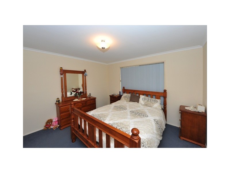 2 Sinclair Street, Wyreema QLD 4352