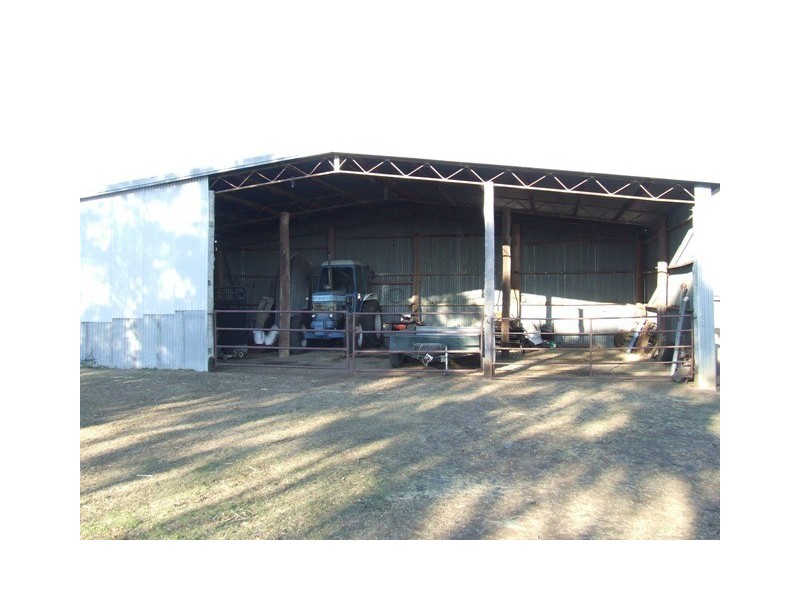 372 Felton-Clifton Road, Felton QLD 4358