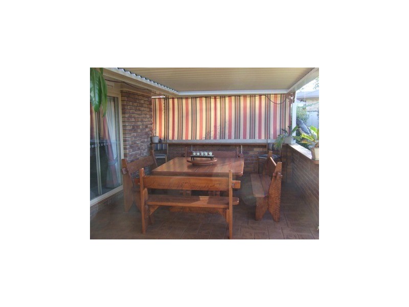 16 Janine Ct, Kearneys Spring QLD 4350