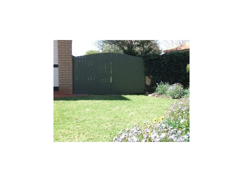 15 Gloucester Crescent, Darling Heights QLD 4350