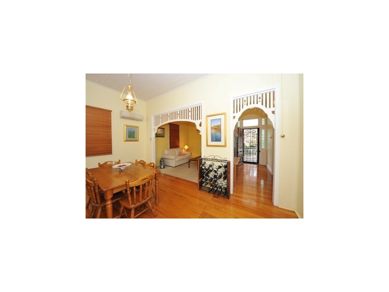 14 Perth St, Rangeville QLD 4350