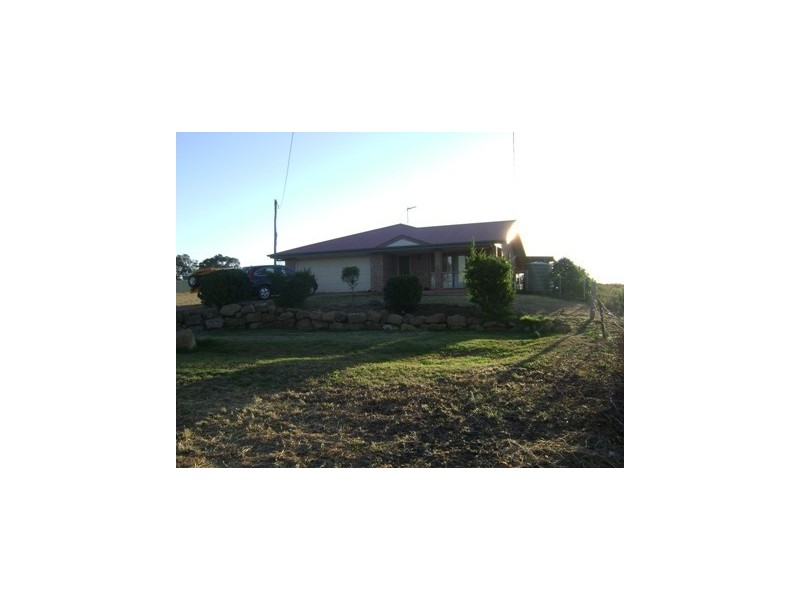 34 Crockers Rd, Westbrook QLD 4350