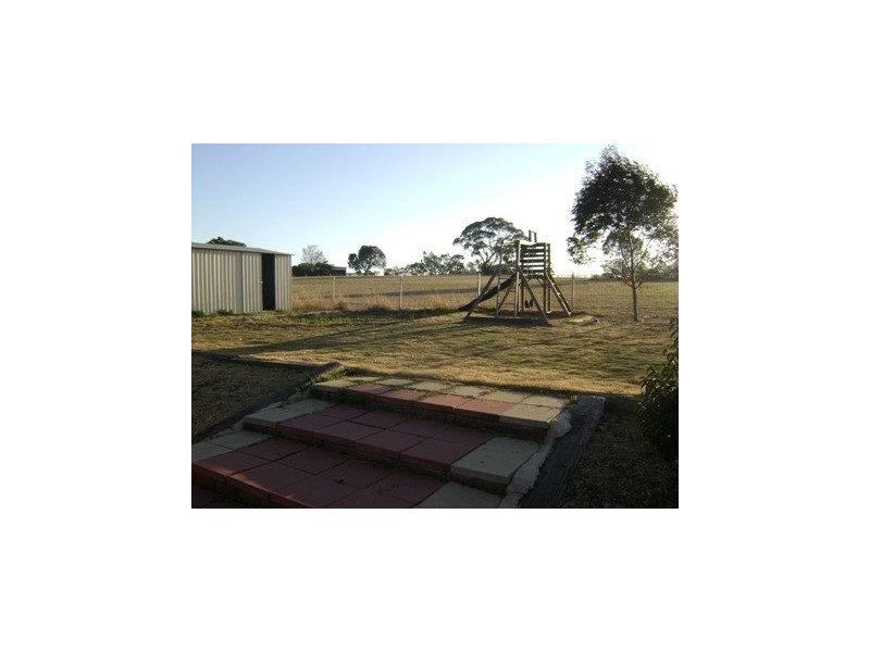 34 Crockers Rd, Westbrook QLD 4350