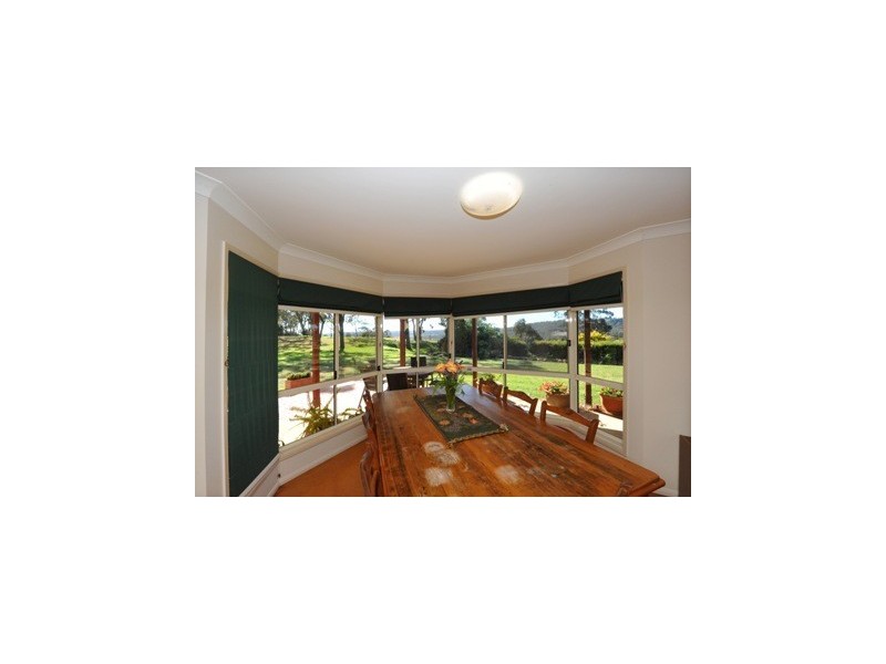 4 Cotswold Close, Cotswold Hills QLD 4350