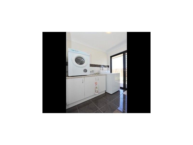 6 Hayle Court, Highfields QLD 4352