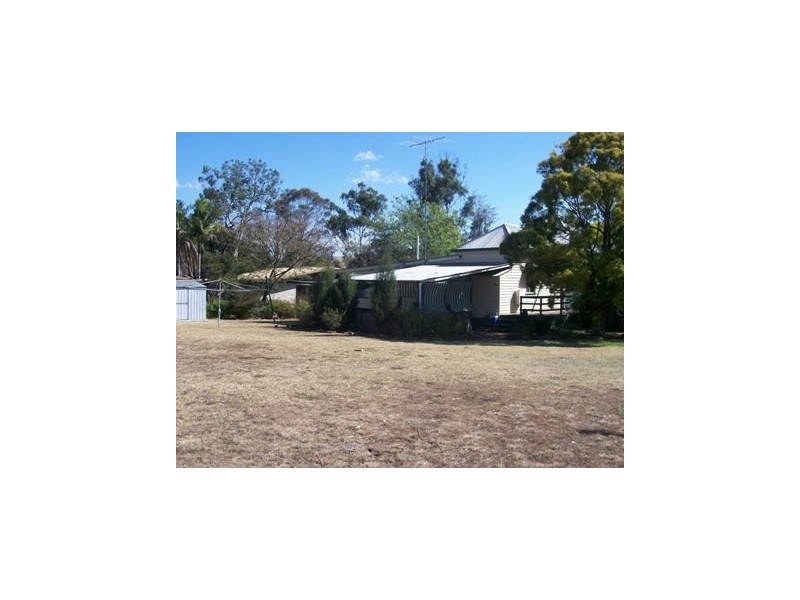 12755 New England Highway, Hodgson Vale QLD 4352