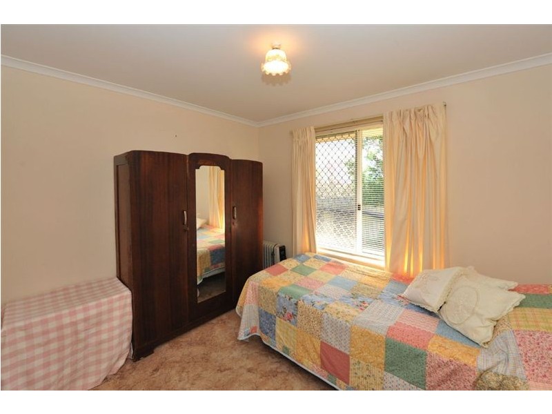 13 Calypso Crescent, Middle Ridge QLD 4350