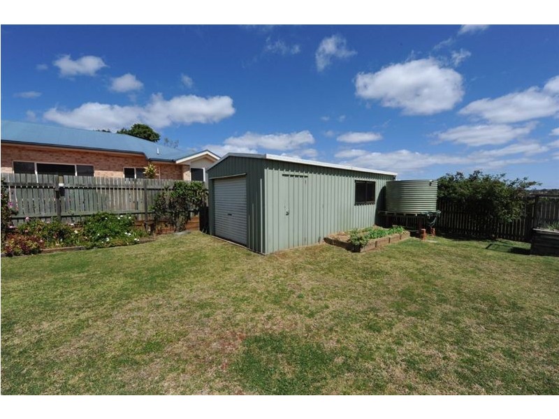 13 Calypso Crescent, Middle Ridge QLD 4350