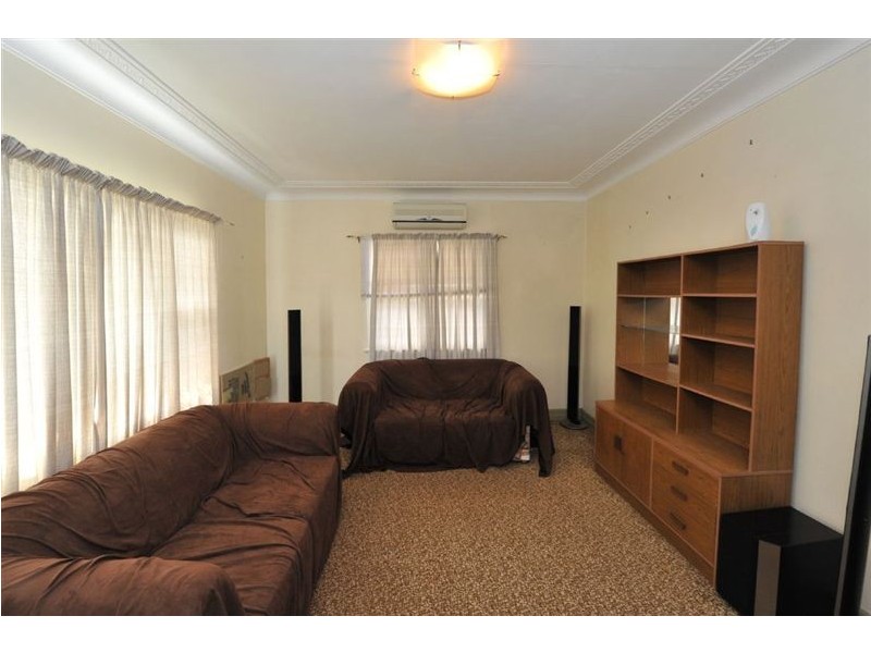 140 Long Street, South Toowoomba QLD 4350