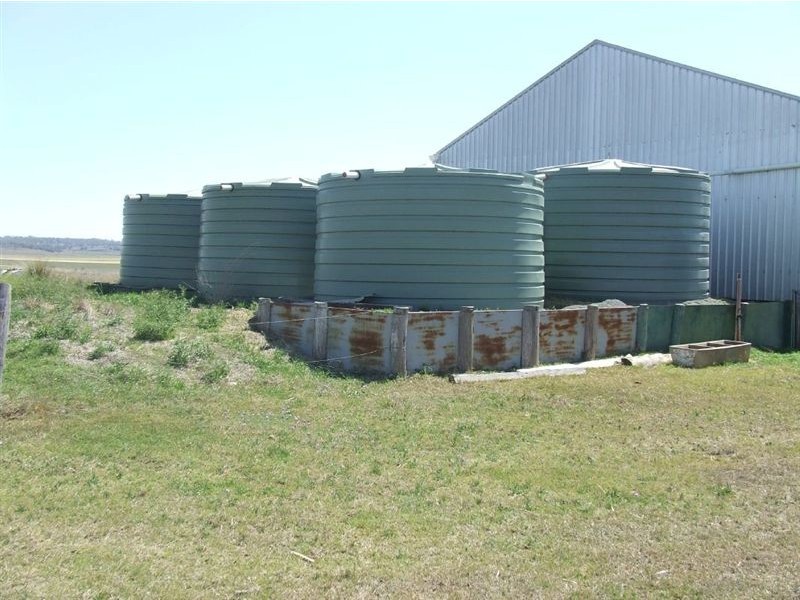 11985 Warrego Highway, Oakey QLD 4401