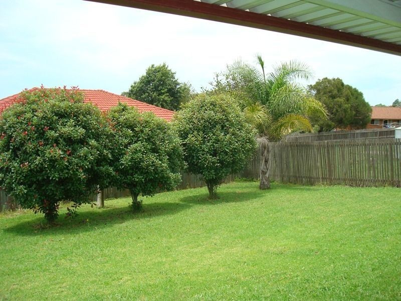 6 Miranda Drive, Wilsonton QLD 4350