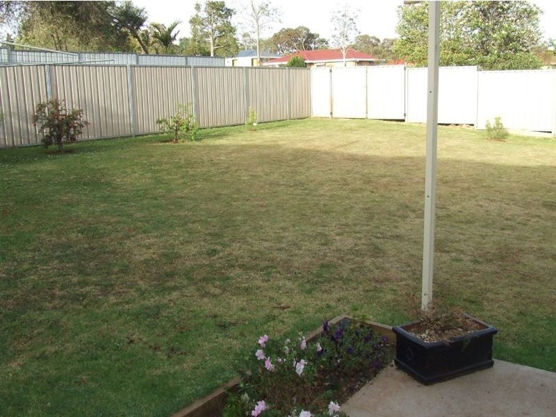 16 Melway Crescent, Harristown QLD 4350
