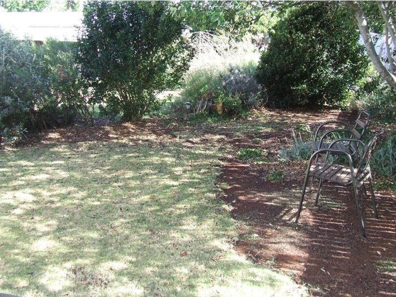 315 Tor Street, Wilsonton QLD 4350