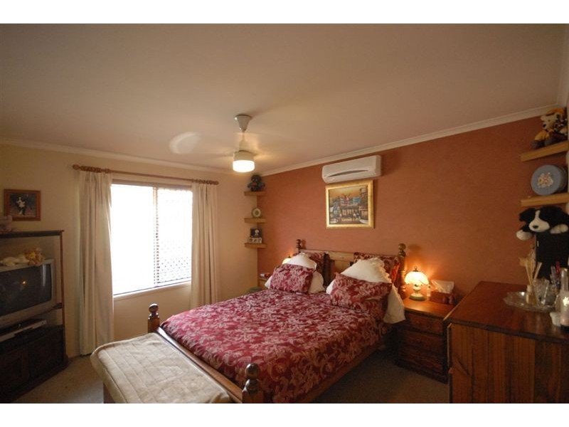 10 Fay Court, Kearneys Spring QLD 4350