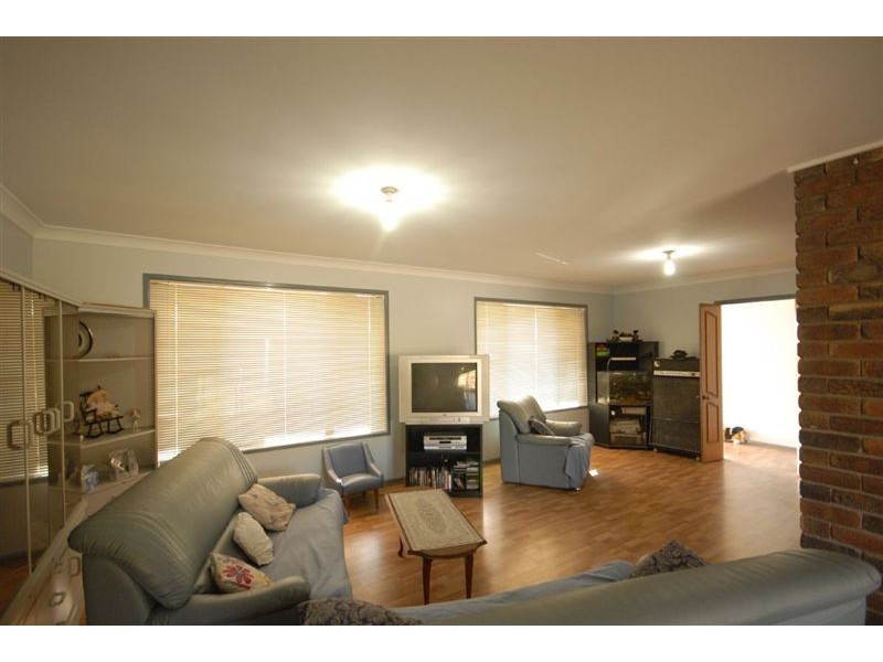 87 Colvin Street, Drayton QLD 4350