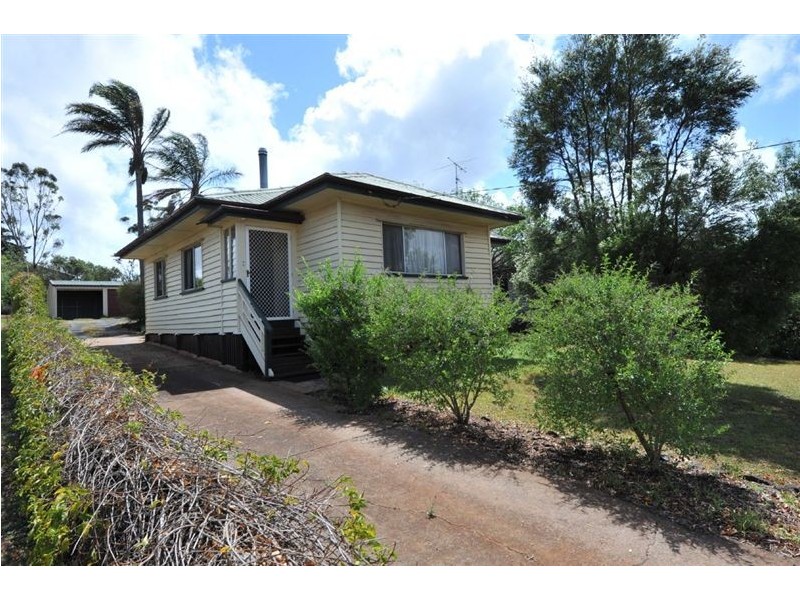 59 Glenvale Road, Newtown QLD 4350