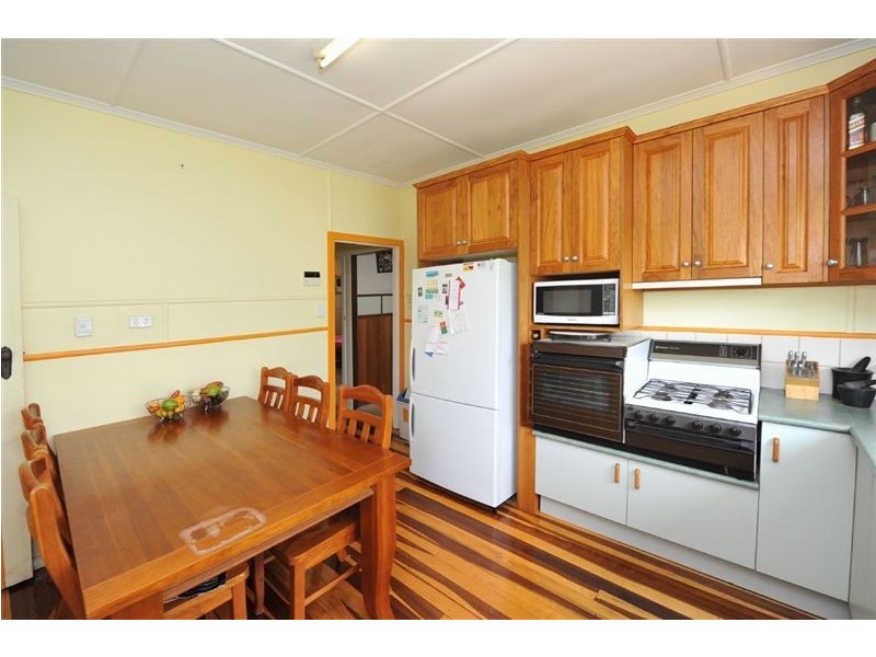 59 Glenvale Road, Newtown QLD 4350