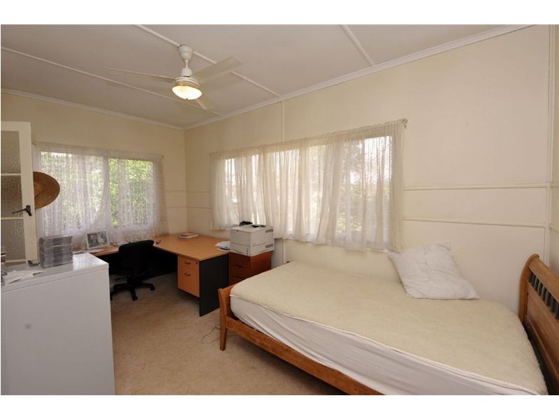 59 Glenvale Road, Newtown QLD 4350