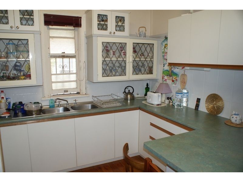 218 South Street, South Toowoomba QLD 4350