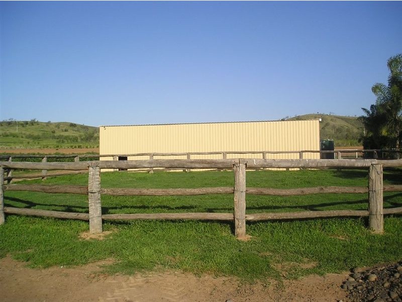 186 Ingoldsby Road, Upper Tenthill QLD 4343