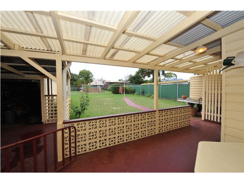 136 Taylor Street, Newtown QLD 4350