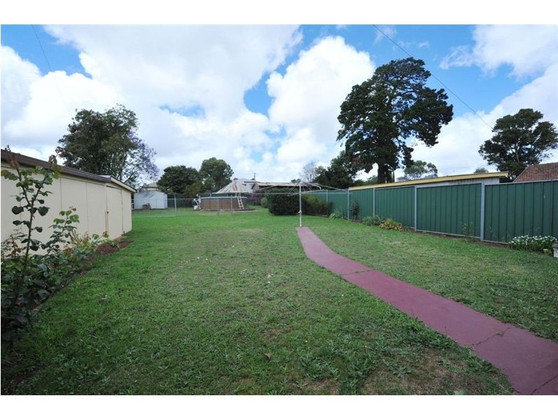 136 Taylor Street, Newtown QLD 4350