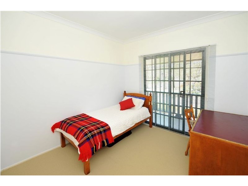 33 Box Tree Court, Mount Rascal QLD 4350