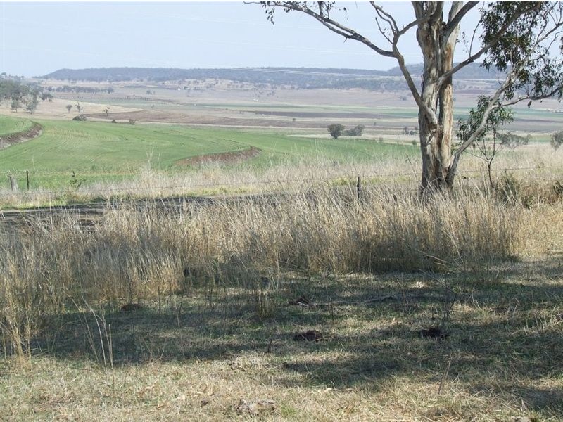 220 Acres “Hill View”, Toowoomba QLD 4350