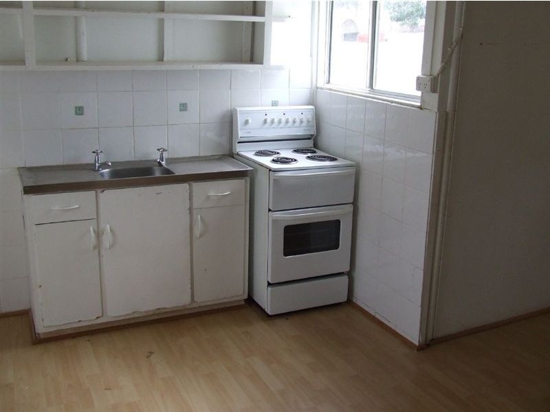 10 Hirst Street, Greenmount QLD 4359