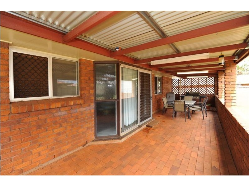 21 Redwood Street, Newtown QLD 4350