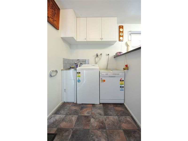 21 Redwood Street, Newtown QLD 4350