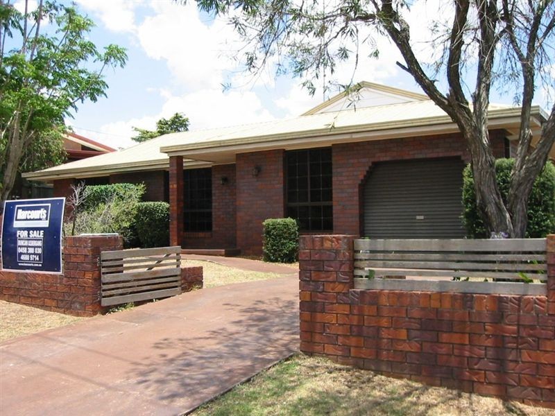 26 Banksia Street, Newtown QLD 4350