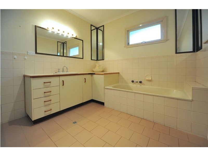 39 Cohoe Street, Rangeville QLD 4350