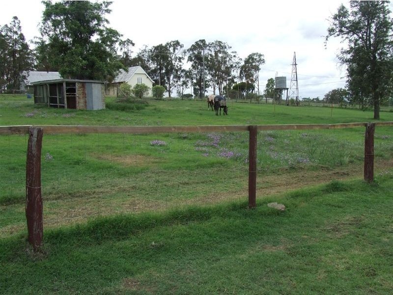 31-33 King Street, Goombungee QLD 4354